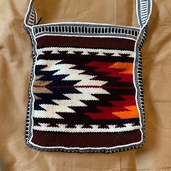 Handmade Ecuadorian Alpaca Hair Small Crossbody Bag - Picture 2 of 7